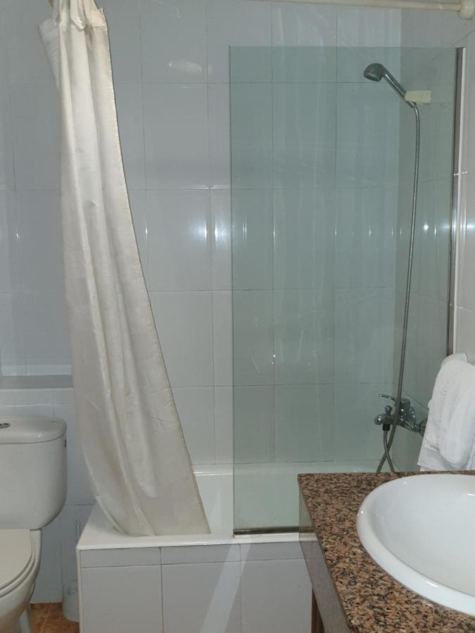 Hostal Maracaibo Can Pastilla  Exteriör bild