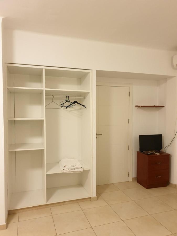 Hostal Maracaibo Can Pastilla  Exteriör bild