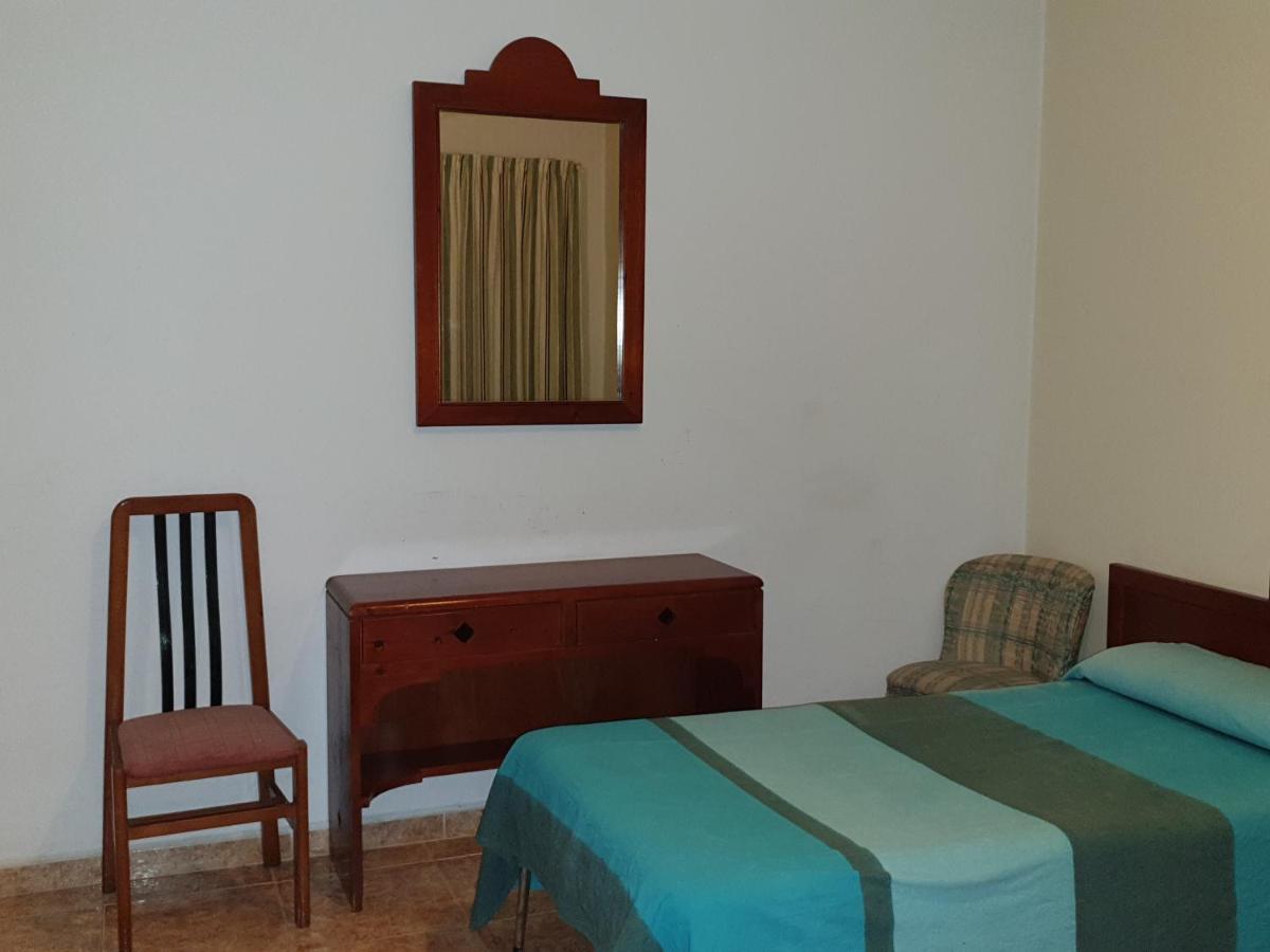 Hostal Maracaibo Can Pastilla  Exteriör bild